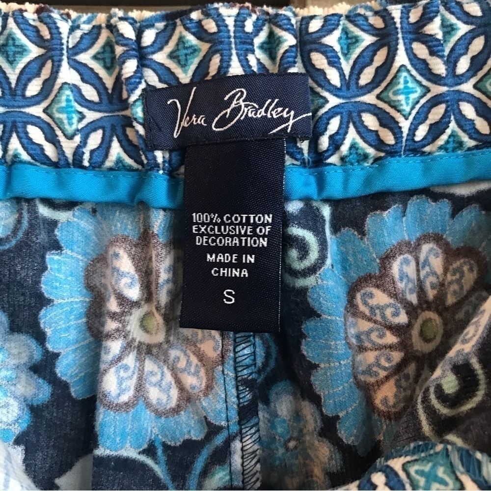 EUC Vera Bradley Cropped Lounge Pants - Picture 3 of 7